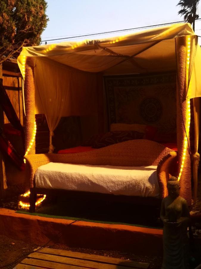 Flor De Loto Romantic Woodhouse Casita Camping Aguatona Exterior photo